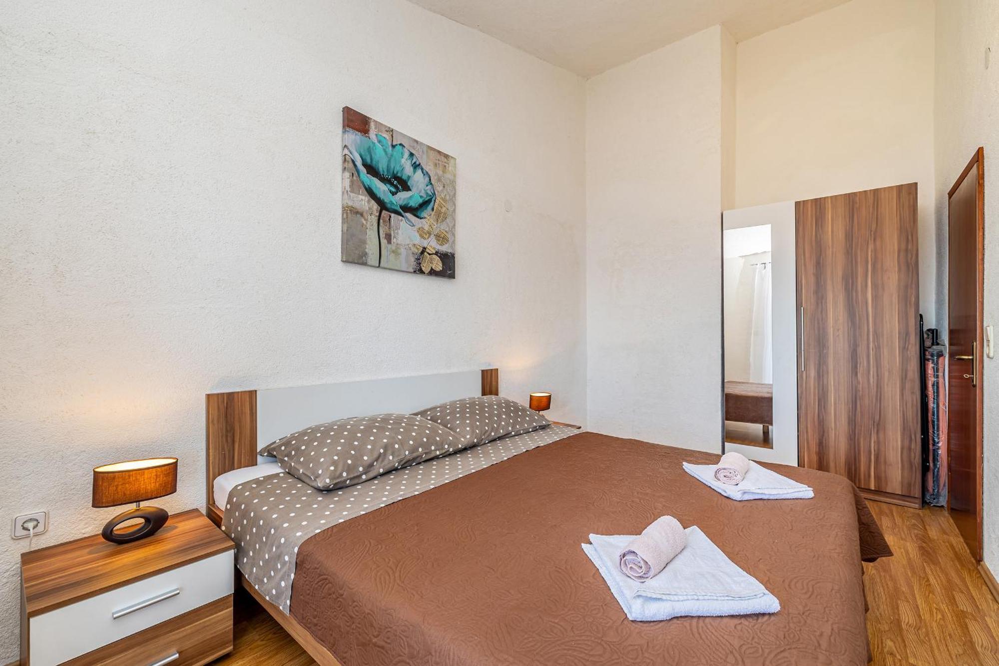 Private Accommodation Stara Baška Eksteriør billede